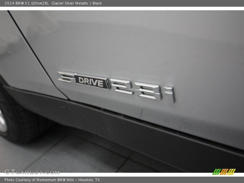Glacier Silver Metallic / Black 2014 BMW X1 sDrive28i