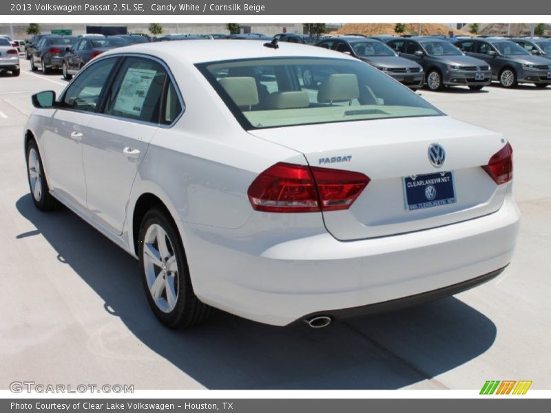 Candy White / Cornsilk Beige 2013 Volkswagen Passat 2.5L SE