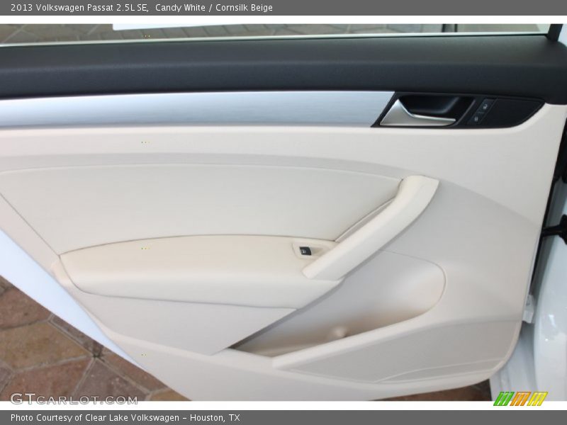Candy White / Cornsilk Beige 2013 Volkswagen Passat 2.5L SE