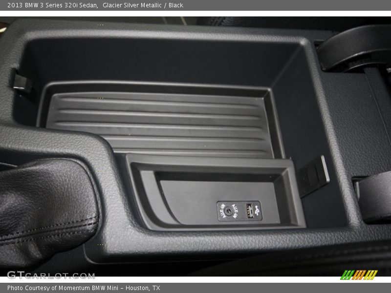 Glacier Silver Metallic / Black 2013 BMW 3 Series 320i Sedan