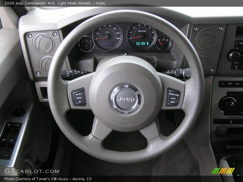 Light Khaki Metallic / Khaki 2006 Jeep Commander 4x4