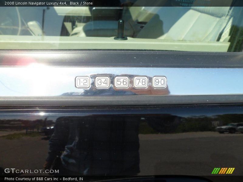 Black / Stone 2008 Lincoln Navigator Luxury 4x4
