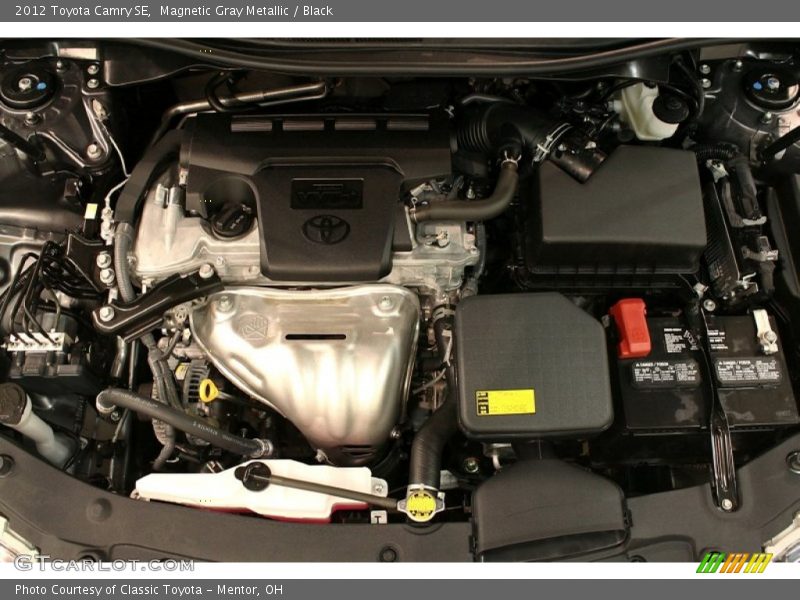 Magnetic Gray Metallic / Black 2012 Toyota Camry SE