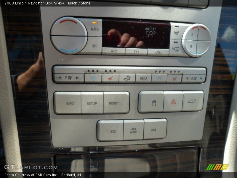 Black / Stone 2008 Lincoln Navigator Luxury 4x4