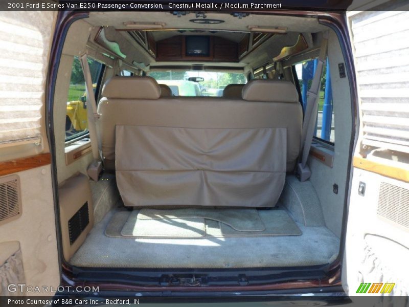 Chestnut Metallic / Medium Parchment 2001 Ford E Series Van E250 Passenger Conversion