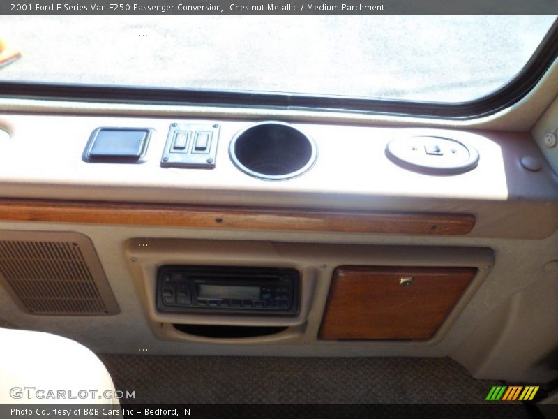 Chestnut Metallic / Medium Parchment 2001 Ford E Series Van E250 Passenger Conversion
