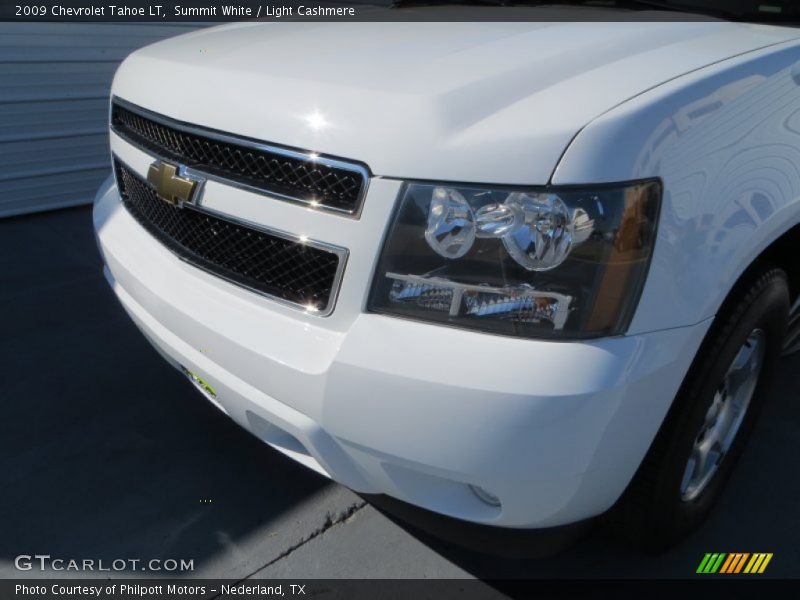 Summit White / Light Cashmere 2009 Chevrolet Tahoe LT