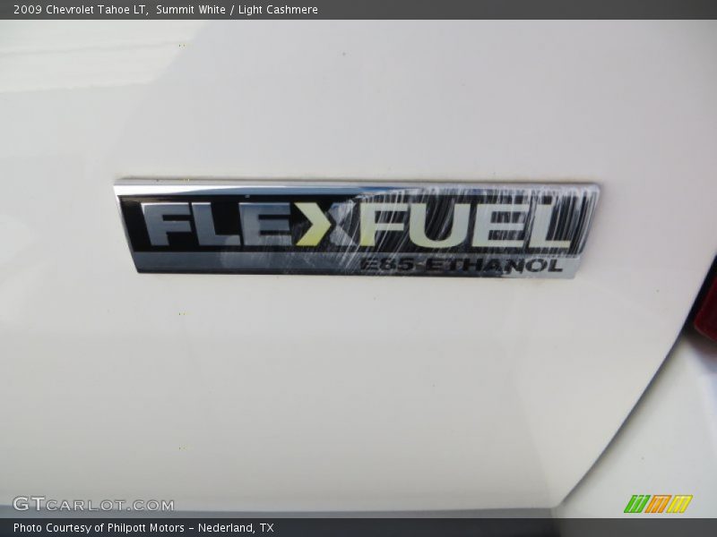 Summit White / Light Cashmere 2009 Chevrolet Tahoe LT
