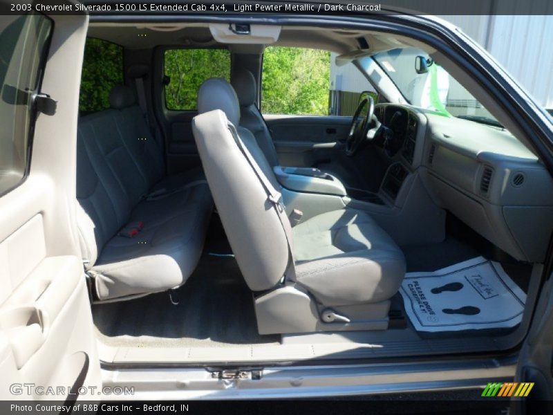 Light Pewter Metallic / Dark Charcoal 2003 Chevrolet Silverado 1500 LS Extended Cab 4x4