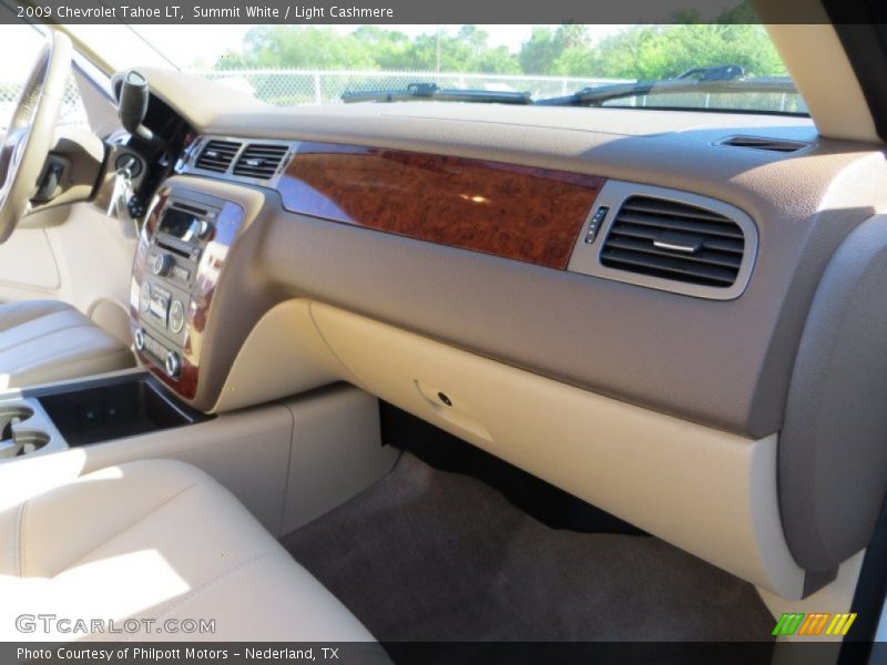 Summit White / Light Cashmere 2009 Chevrolet Tahoe LT