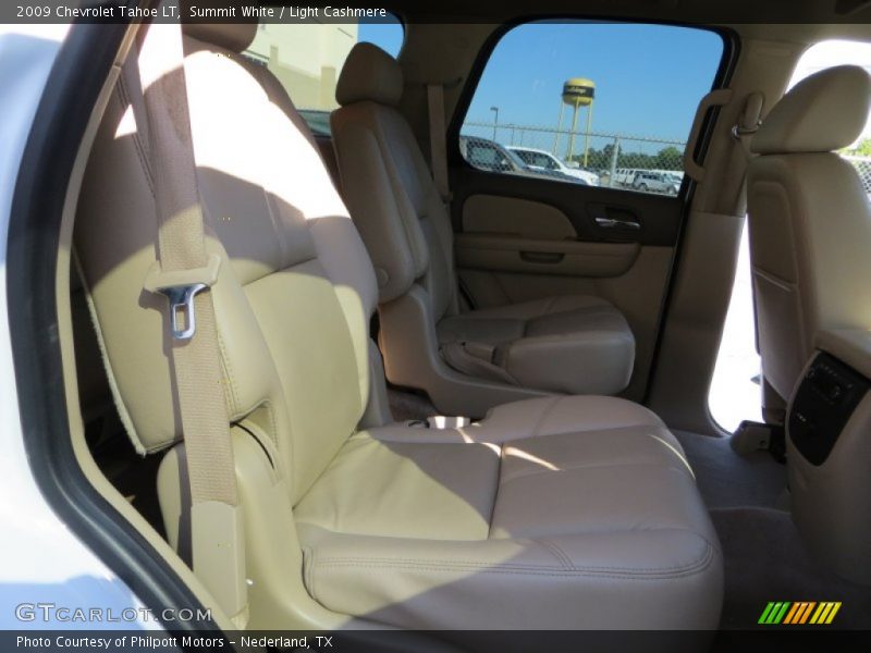 Summit White / Light Cashmere 2009 Chevrolet Tahoe LT