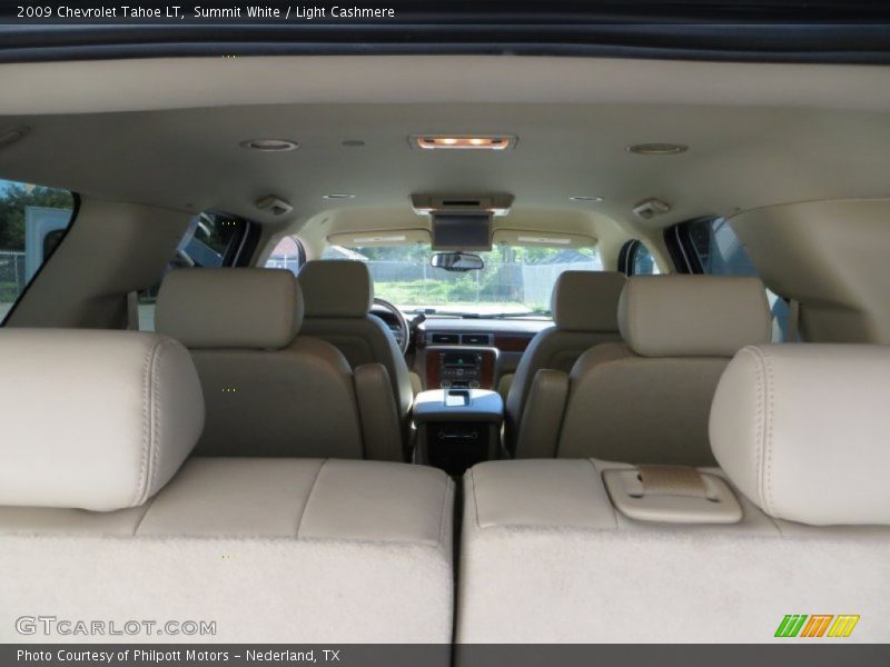 Summit White / Light Cashmere 2009 Chevrolet Tahoe LT
