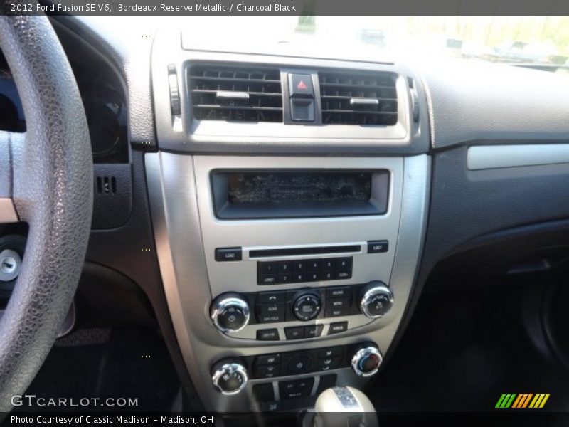 Bordeaux Reserve Metallic / Charcoal Black 2012 Ford Fusion SE V6
