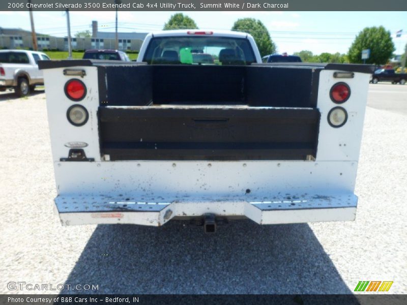 Summit White / Dark Charcoal 2006 Chevrolet Silverado 3500 Extended Cab 4x4 Utility Truck