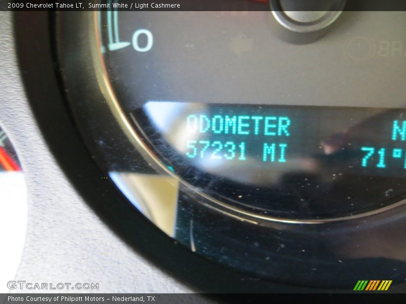 Summit White / Light Cashmere 2009 Chevrolet Tahoe LT