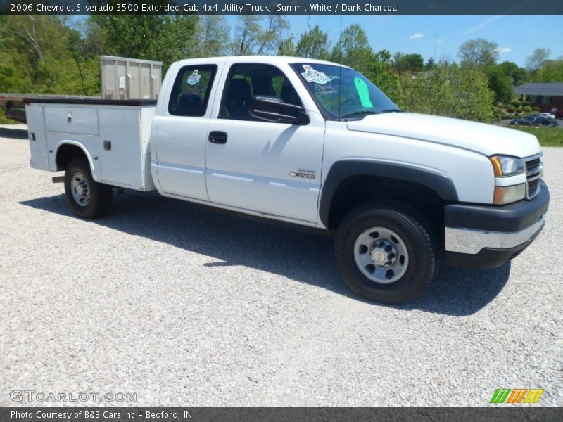 Summit White / Dark Charcoal 2006 Chevrolet Silverado 3500 Extended Cab 4x4 Utility Truck