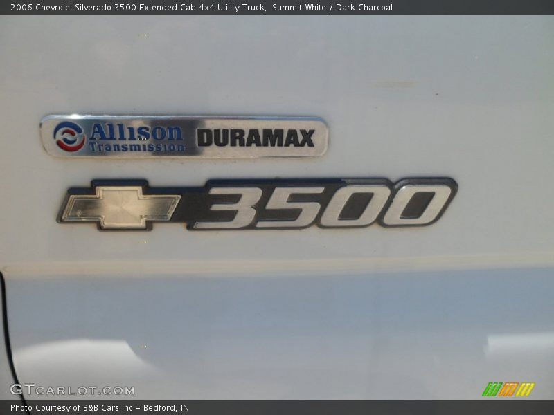 Summit White / Dark Charcoal 2006 Chevrolet Silverado 3500 Extended Cab 4x4 Utility Truck