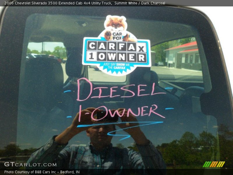 Summit White / Dark Charcoal 2006 Chevrolet Silverado 3500 Extended Cab 4x4 Utility Truck
