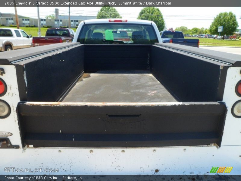 Summit White / Dark Charcoal 2006 Chevrolet Silverado 3500 Extended Cab 4x4 Utility Truck
