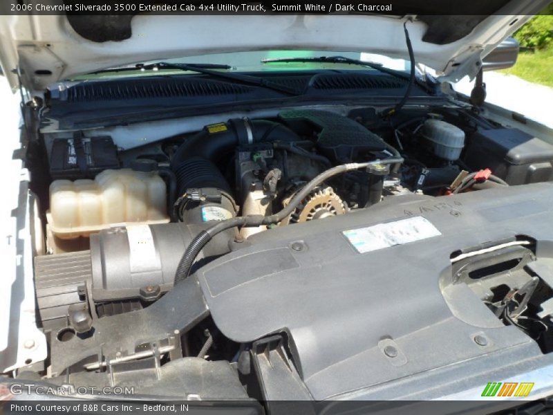 Summit White / Dark Charcoal 2006 Chevrolet Silverado 3500 Extended Cab 4x4 Utility Truck