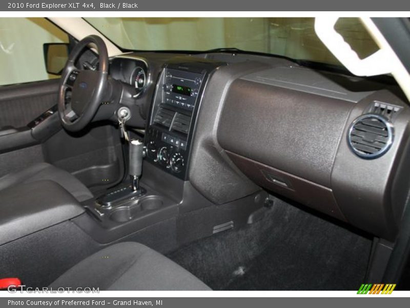 Black / Black 2010 Ford Explorer XLT 4x4
