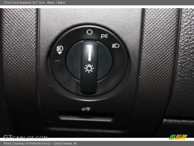 Black / Black 2010 Ford Explorer XLT 4x4