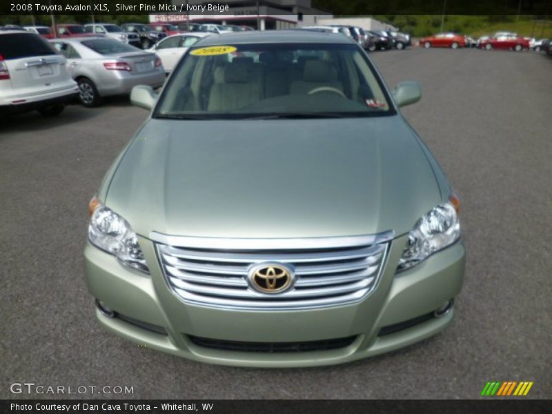 Silver Pine Mica / Ivory Beige 2008 Toyota Avalon XLS