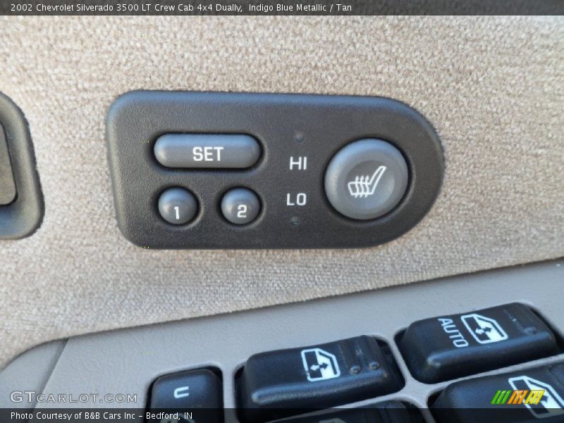 Controls of 2002 Silverado 3500 LT Crew Cab 4x4 Dually