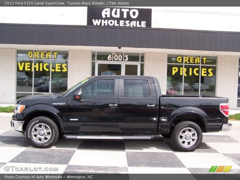 Tuxedo Black Metallic / Pale Adobe 2012 Ford F150 Lariat SuperCrew