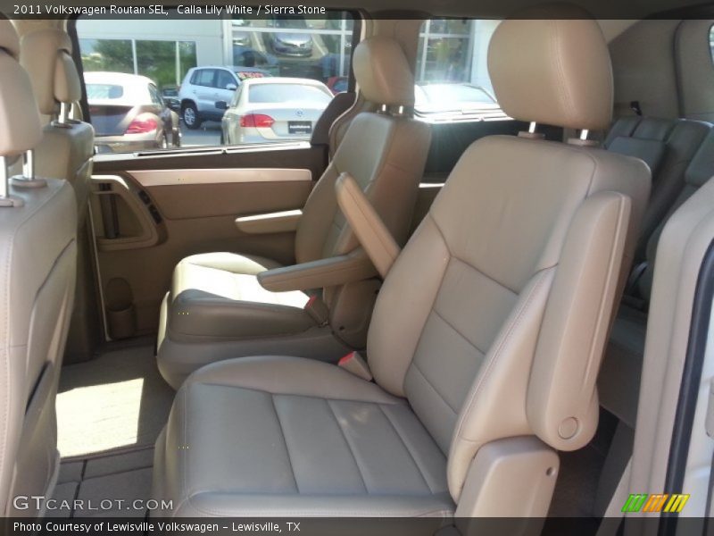 Calla Lily White / Sierra Stone 2011 Volkswagen Routan SEL