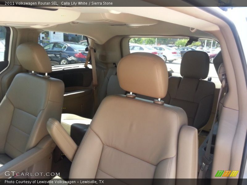 Calla Lily White / Sierra Stone 2011 Volkswagen Routan SEL