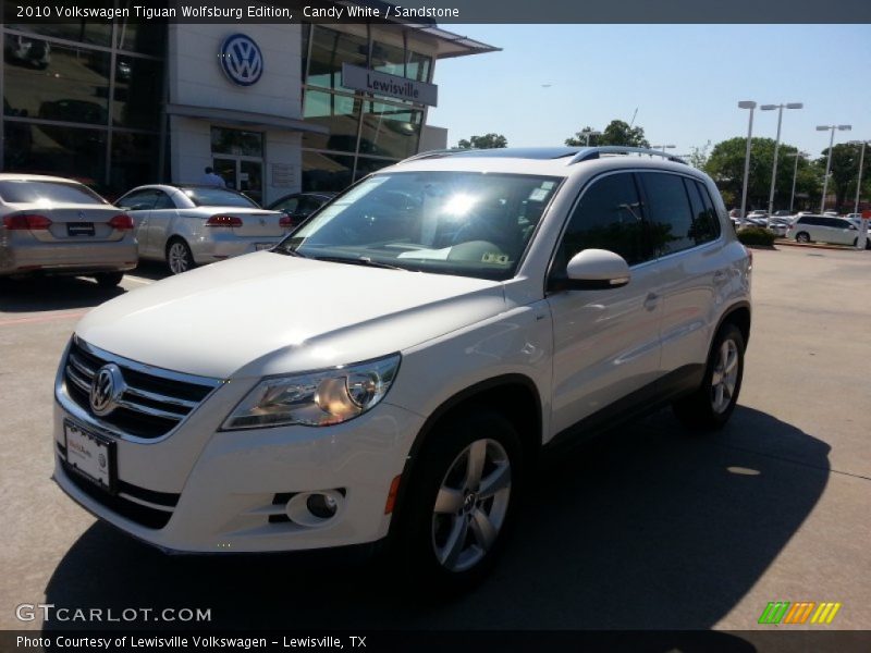 Candy White / Sandstone 2010 Volkswagen Tiguan Wolfsburg Edition