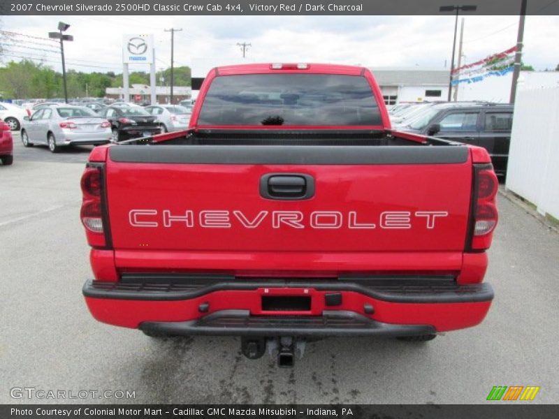 Victory Red / Dark Charcoal 2007 Chevrolet Silverado 2500HD Classic Crew Cab 4x4