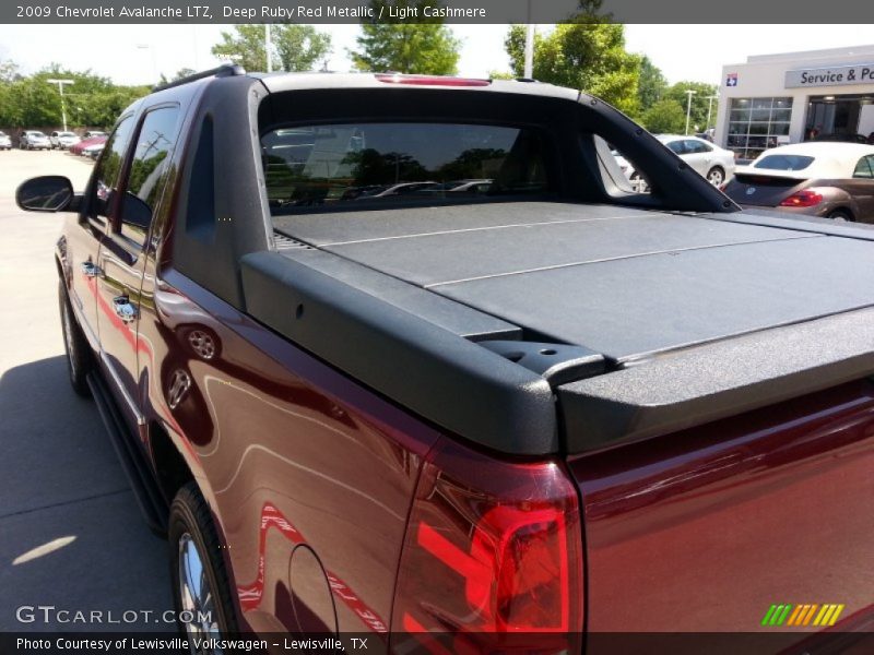 Deep Ruby Red Metallic / Light Cashmere 2009 Chevrolet Avalanche LTZ