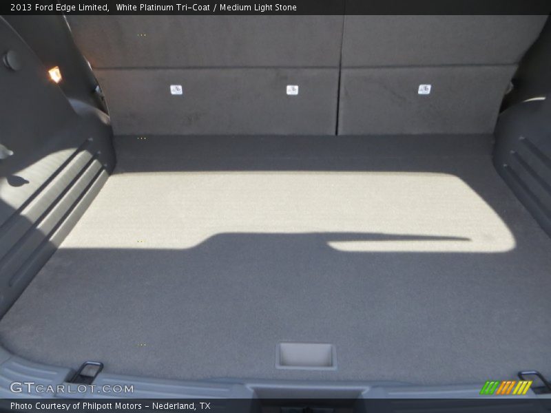 White Platinum Tri-Coat / Medium Light Stone 2013 Ford Edge Limited