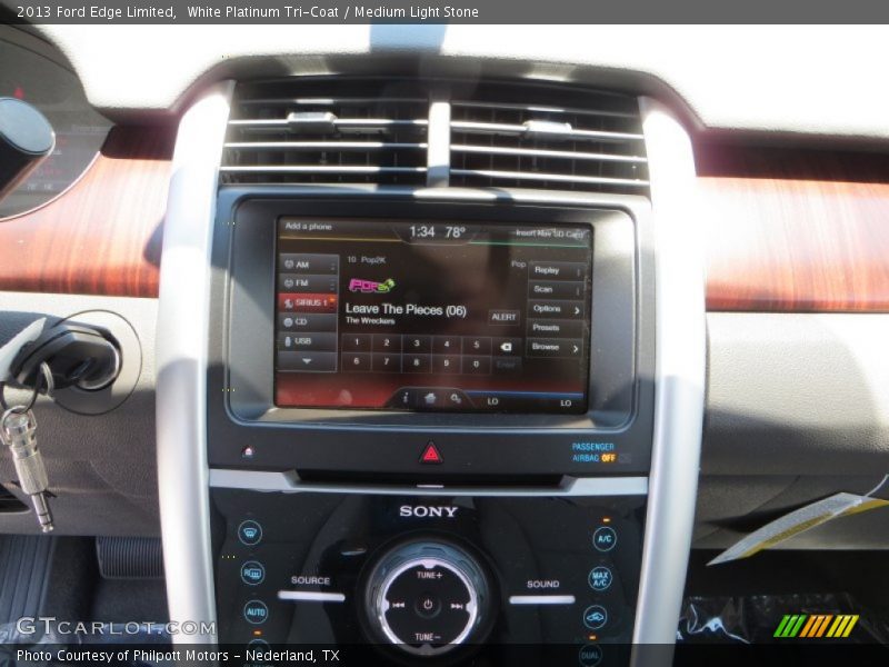 White Platinum Tri-Coat / Medium Light Stone 2013 Ford Edge Limited