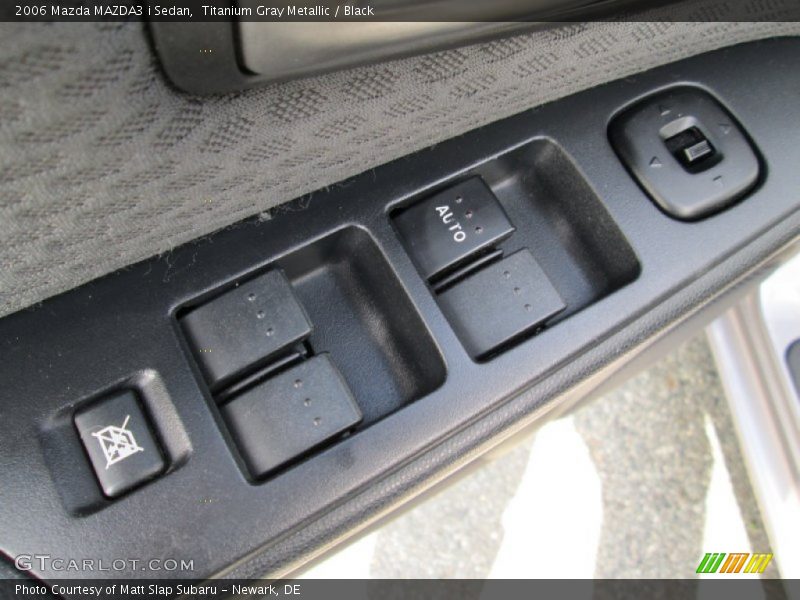 Titanium Gray Metallic / Black 2006 Mazda MAZDA3 i Sedan