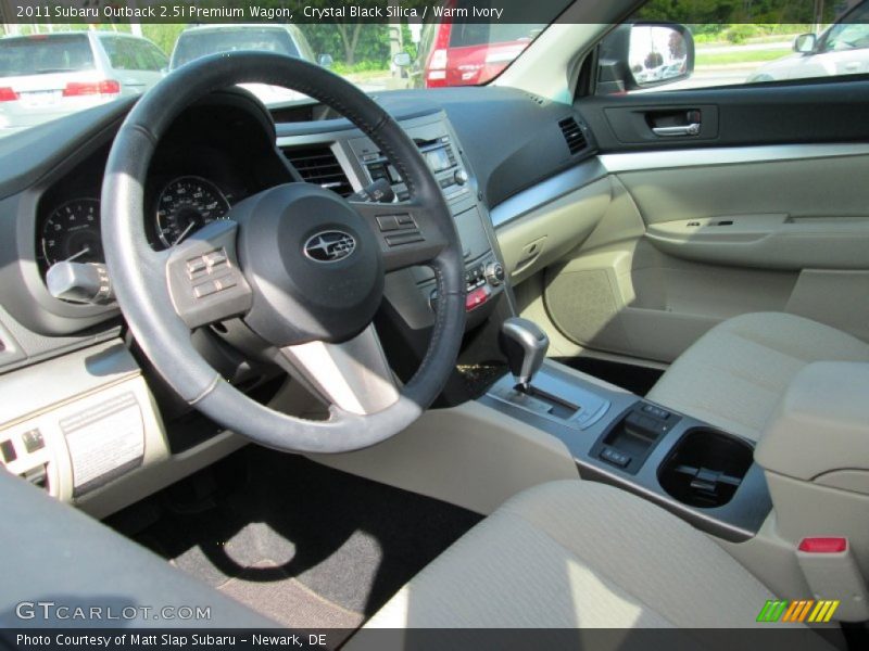 Crystal Black Silica / Warm Ivory 2011 Subaru Outback 2.5i Premium Wagon