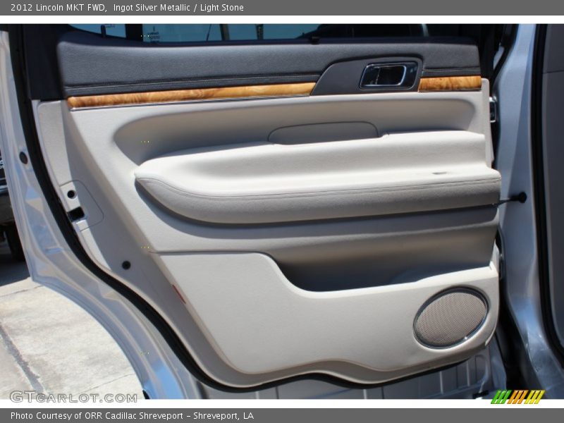 Ingot Silver Metallic / Light Stone 2012 Lincoln MKT FWD