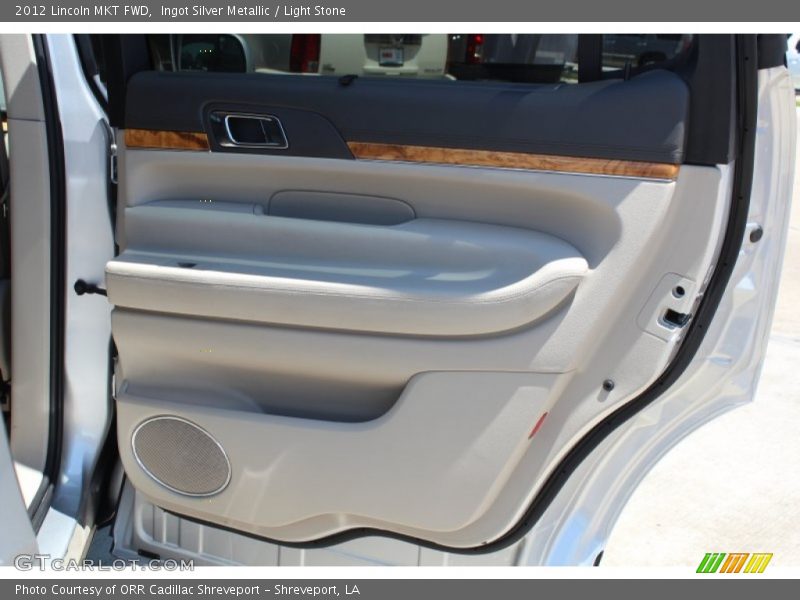 Ingot Silver Metallic / Light Stone 2012 Lincoln MKT FWD
