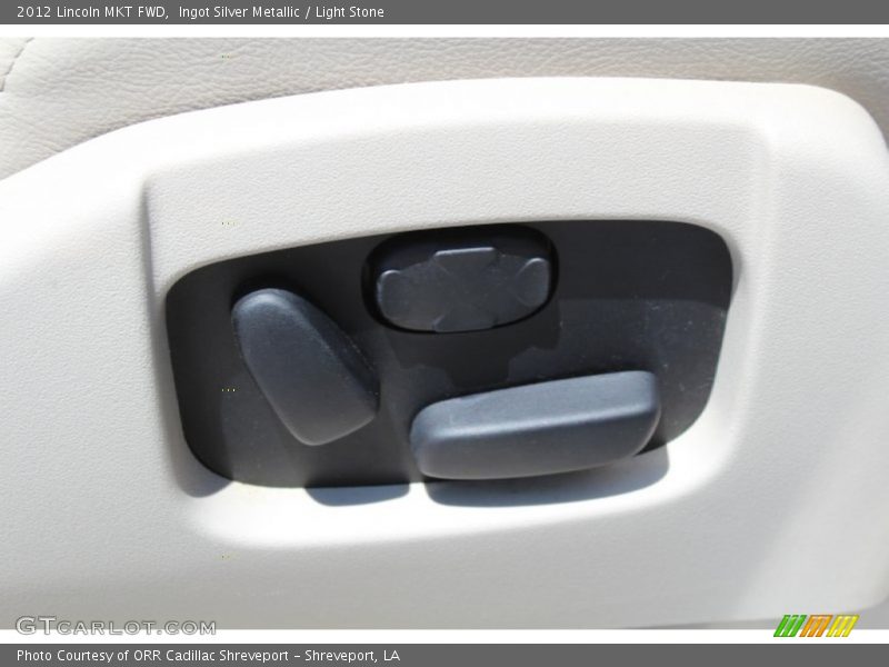 Ingot Silver Metallic / Light Stone 2012 Lincoln MKT FWD