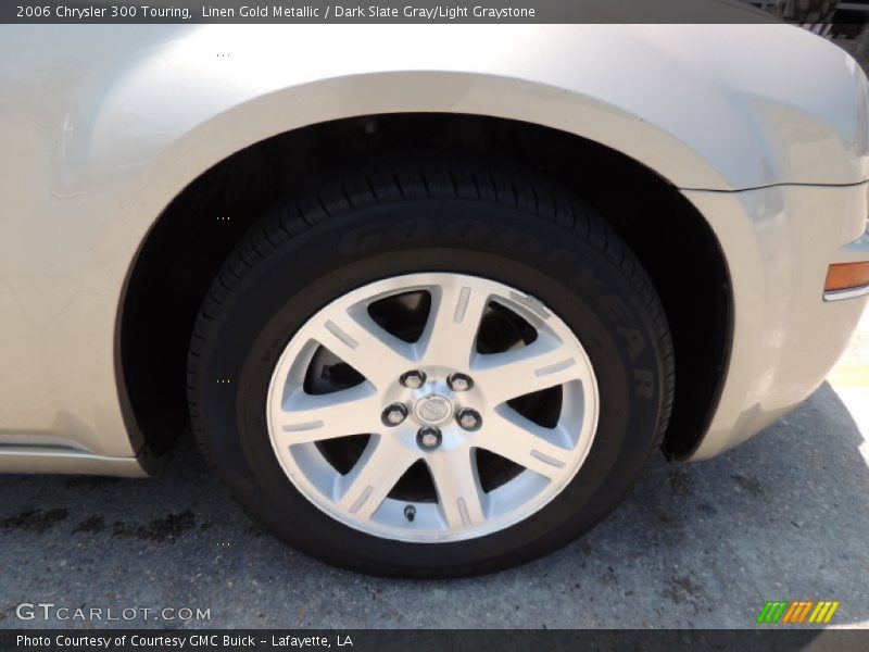Linen Gold Metallic / Dark Slate Gray/Light Graystone 2006 Chrysler 300 Touring
