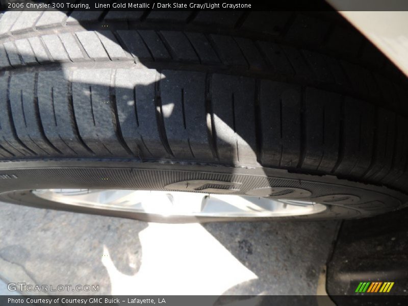 Linen Gold Metallic / Dark Slate Gray/Light Graystone 2006 Chrysler 300 Touring