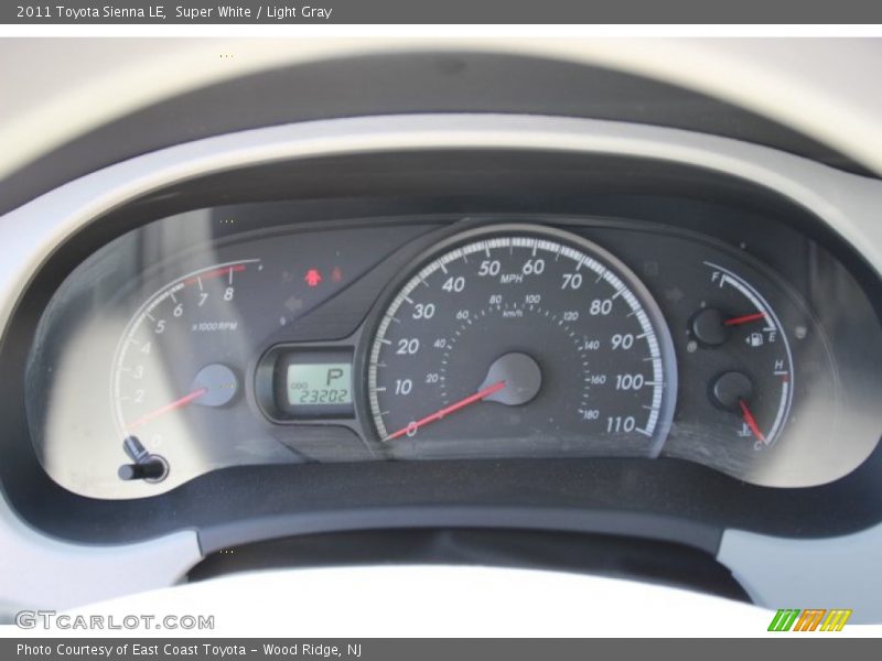 Super White / Light Gray 2011 Toyota Sienna LE
