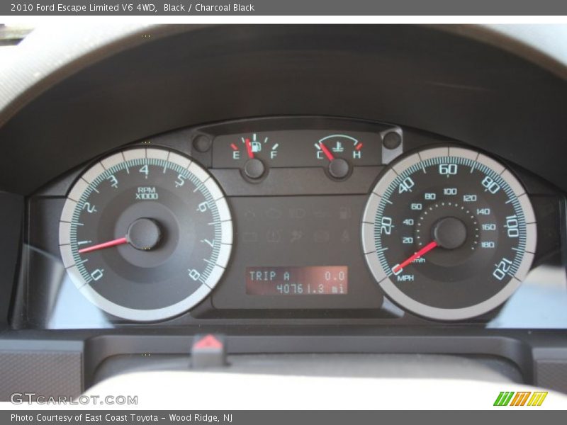 Black / Charcoal Black 2010 Ford Escape Limited V6 4WD