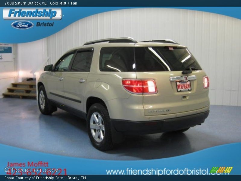 Gold Mist / Tan 2008 Saturn Outlook XE