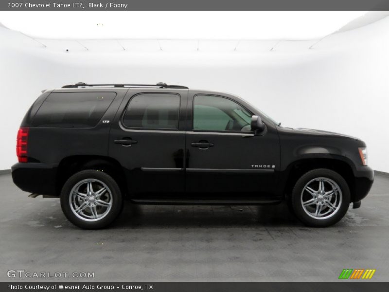  2007 Tahoe LTZ Black