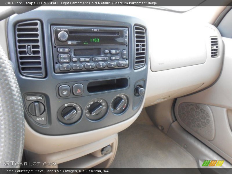 Light Parchment Gold Metallic / Medium Parchment Beige 2001 Ford Escape XLT V6 4WD