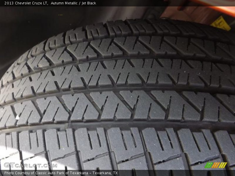 Autumn Metallic / Jet Black 2013 Chevrolet Cruze LT