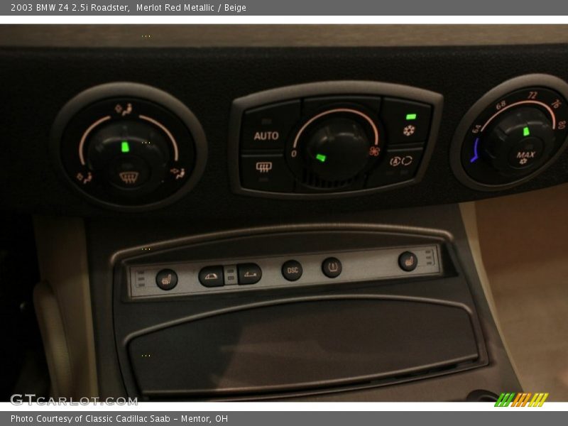 Controls of 2003 Z4 2.5i Roadster